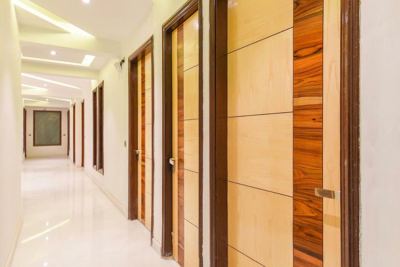 Hotel Maa Sharda Индор Екстериор снимка